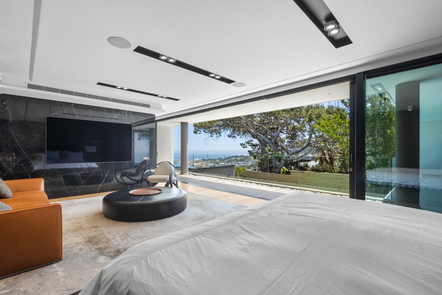 5 Bedroom Property for Sale in Camps Bay Western Cape